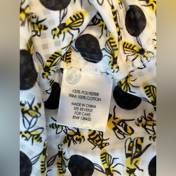 ModCloth Bee Sleeveless Blouse - Picture 6 of 6